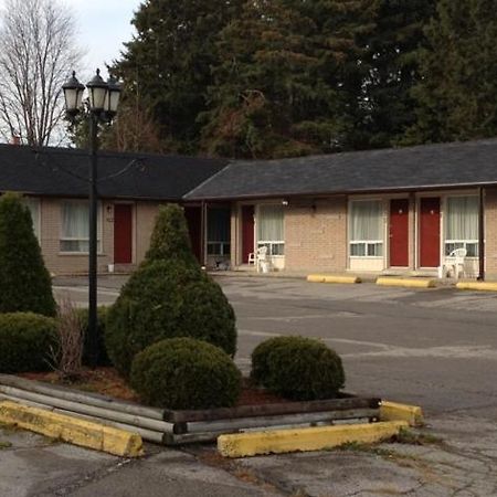 Lotus Motel Cobourg Luaran gambar