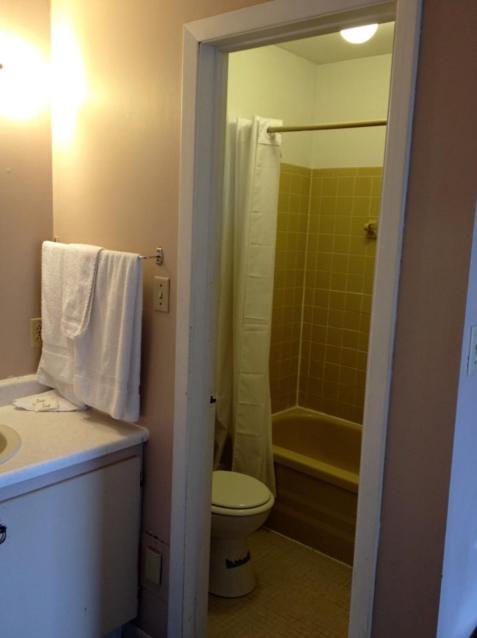 Lotus Motel Cobourg Luaran gambar