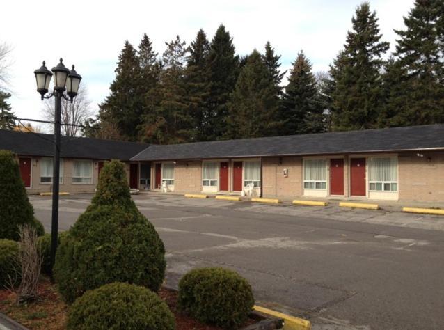 Lotus Motel Cobourg Luaran gambar