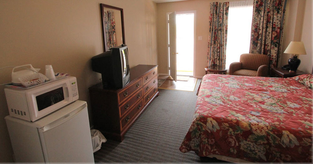 Lotus Motel Cobourg Luaran gambar